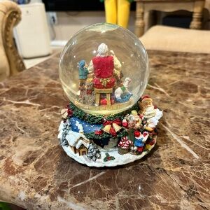 Deck the Halls" Collector Edition by Heritage House, Inc.